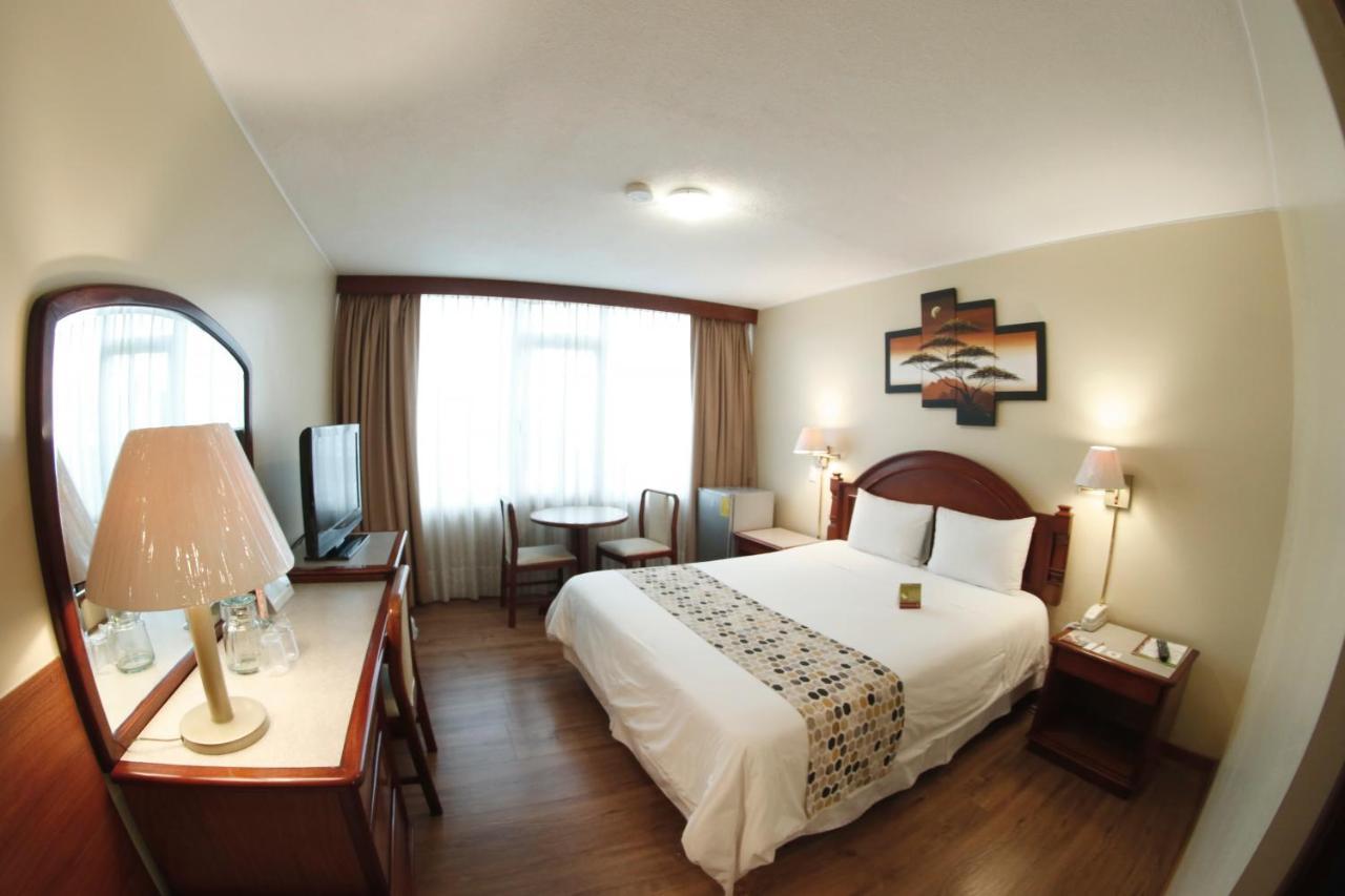 Hotel Republica Quito Buitenkant foto