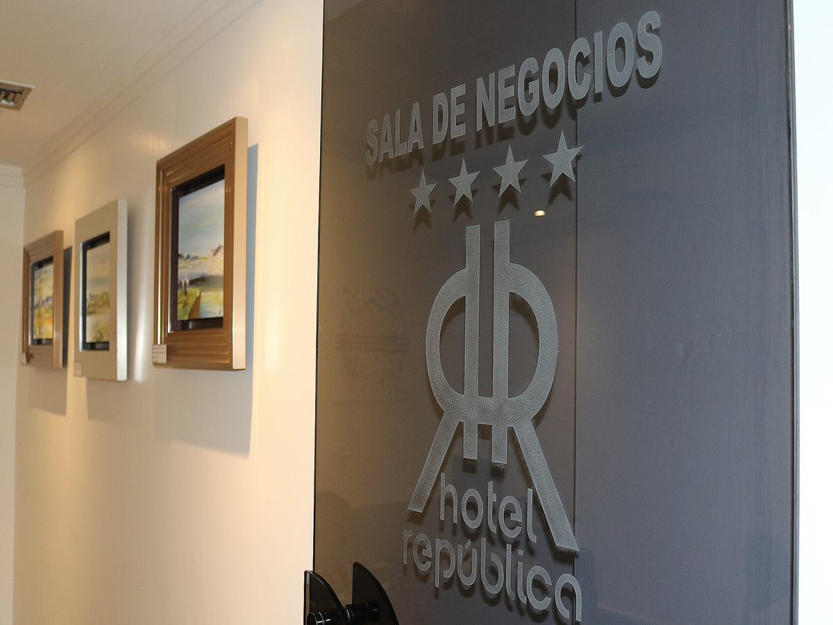 Hotel Republica Quito Buitenkant foto